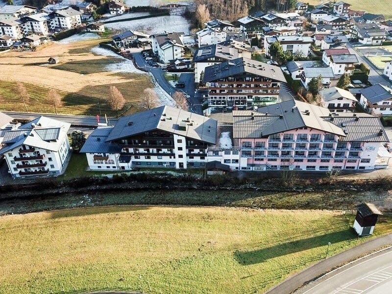 Готель Appartement Hotel Toni 3*