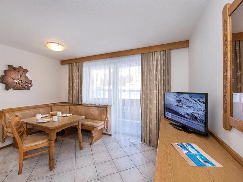 Апартаменти Appartement Hotel Toni 3*