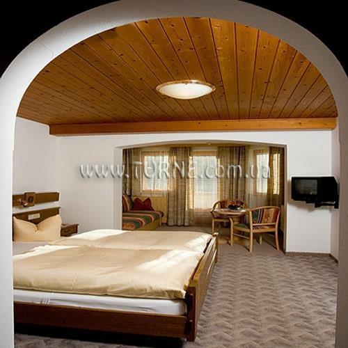 Зображення Pinzger 3*