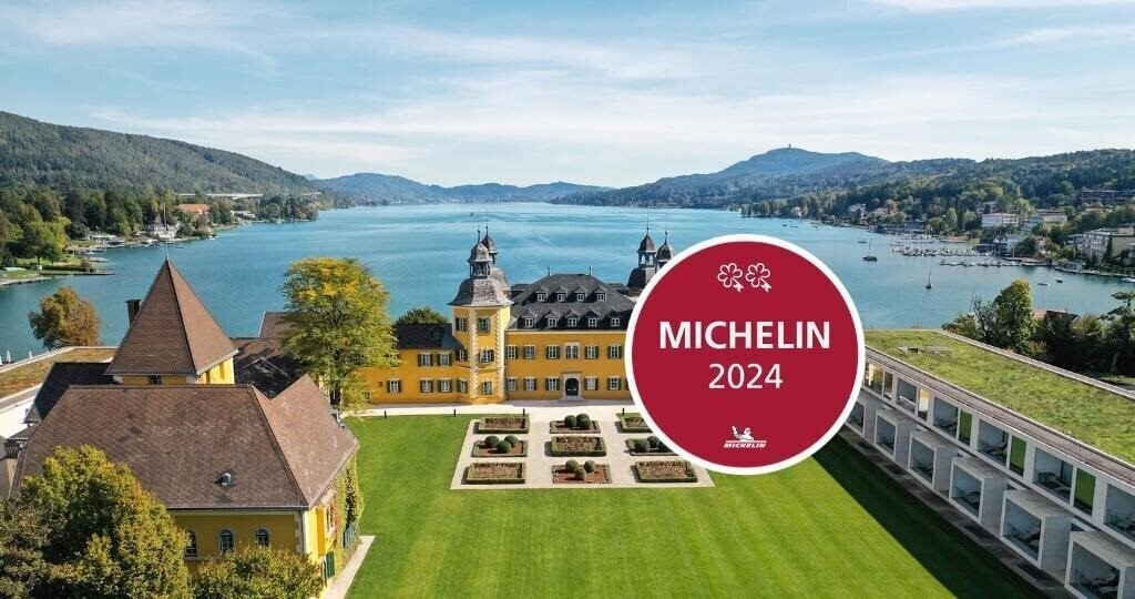 Готель Schloss Velden 5*