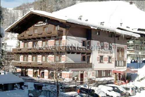 Апартаменти Hotel Pinzgauer Hof 3*