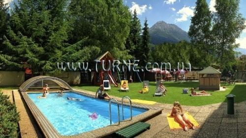 Територія Alpina Hotel und Appartments 3*