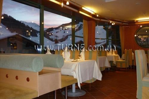 Вид Adler Aparthotel 4*