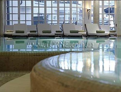 Панорама Harisch Hotel Weisses Rossl 5*