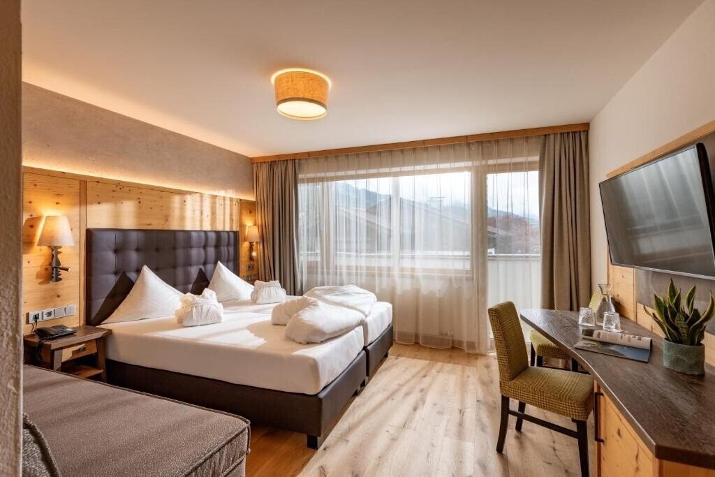 Фото Kirchberger Hof 4*