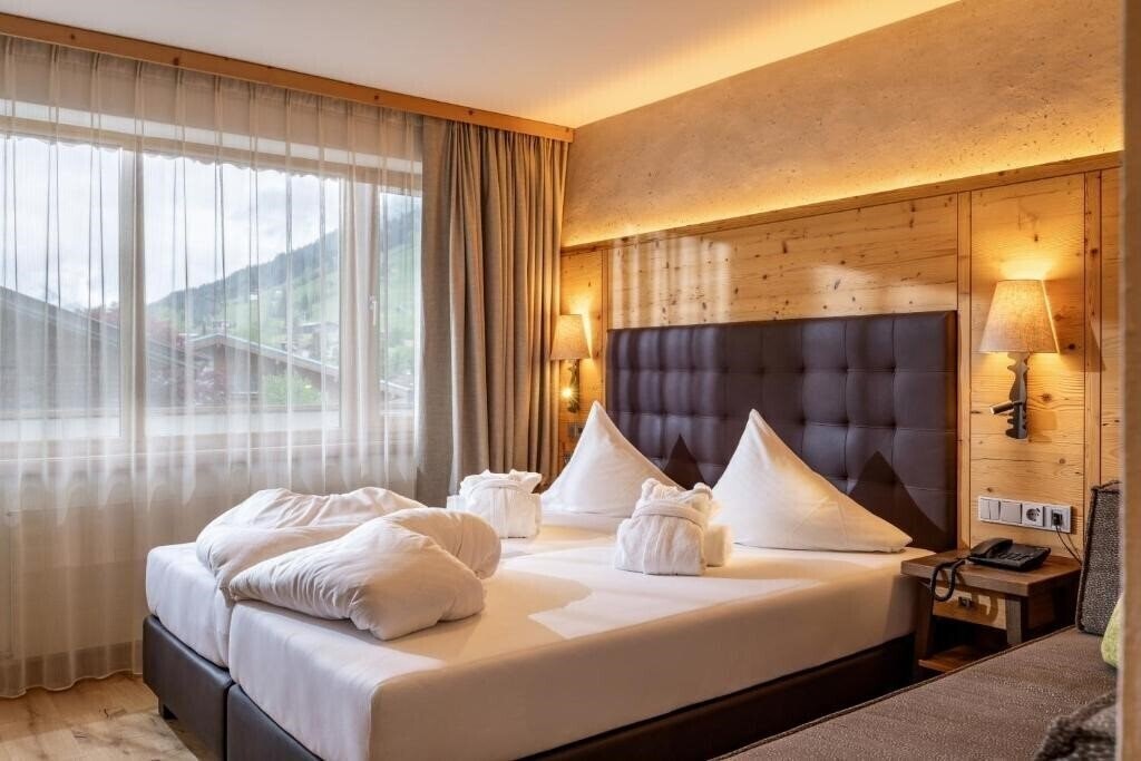 Апартаменты Kirchberger Hof 4*