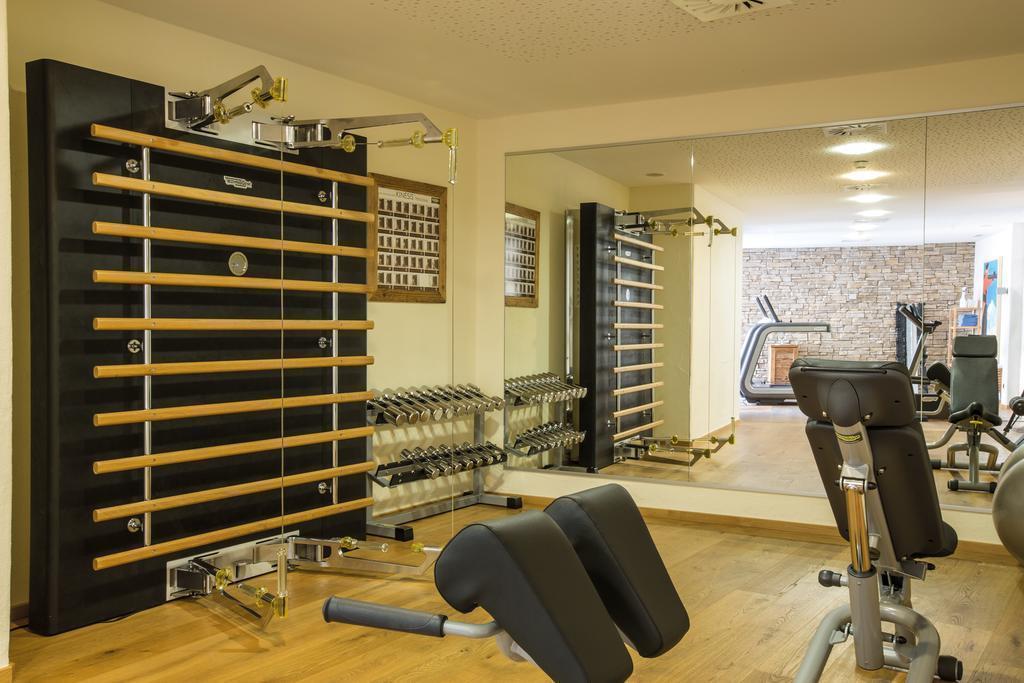 Панорама Hotel Gotthard 4*