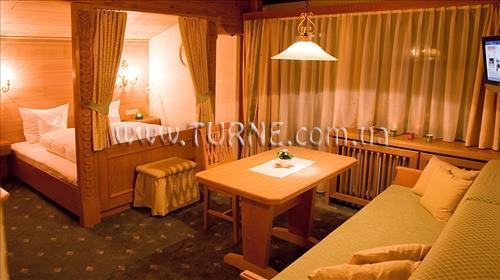 Готель Appartements Eldorado апартаменты