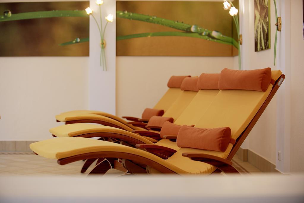 Вид Jagdhaus Monzabon отель без категории