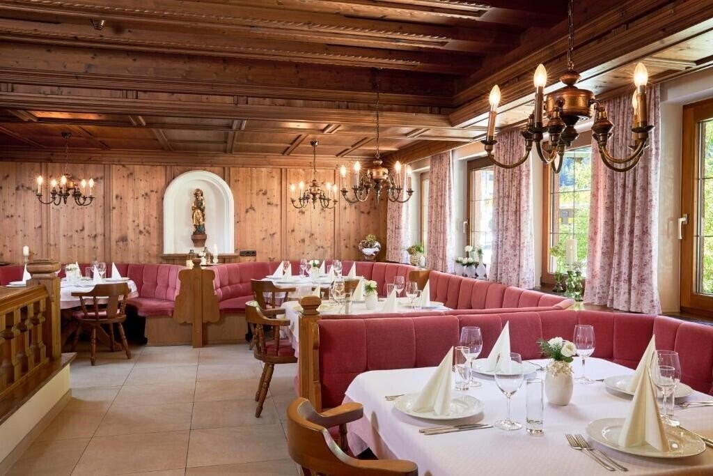 Зображення Alpenhof Kristall 3*