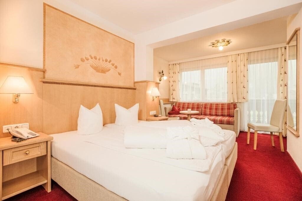 Панорама Alpenhof Kristall 3*