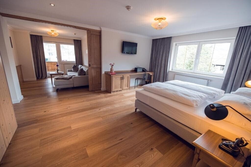 Вид Zillertaler Hof 4*