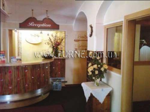 Готель Postschlossl 3*