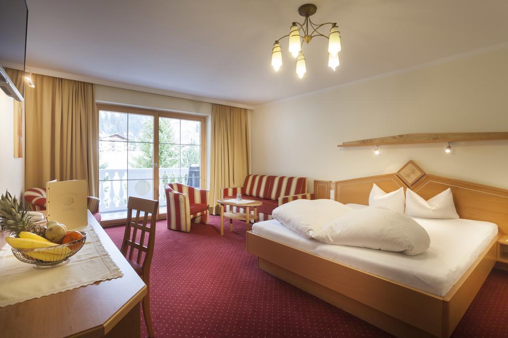 Панорама Alpenhotel Kindl 4*