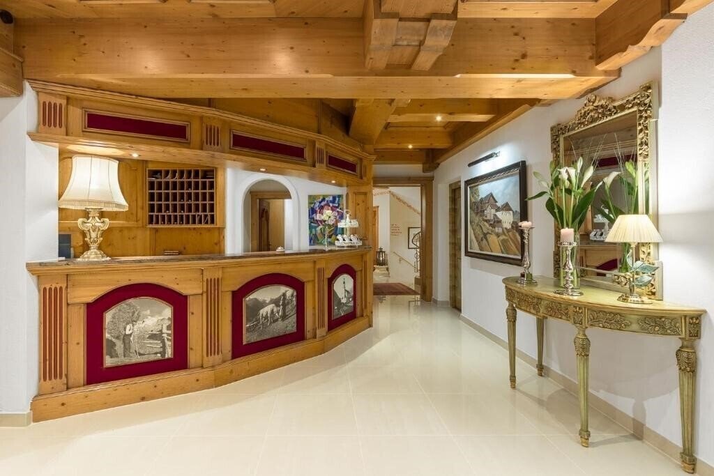 Зображення Burgstall 4*