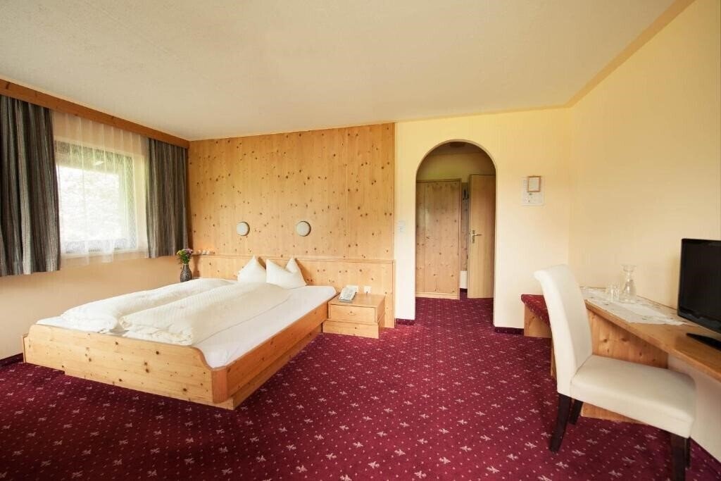 Зображення Hotel Steuxner 3*