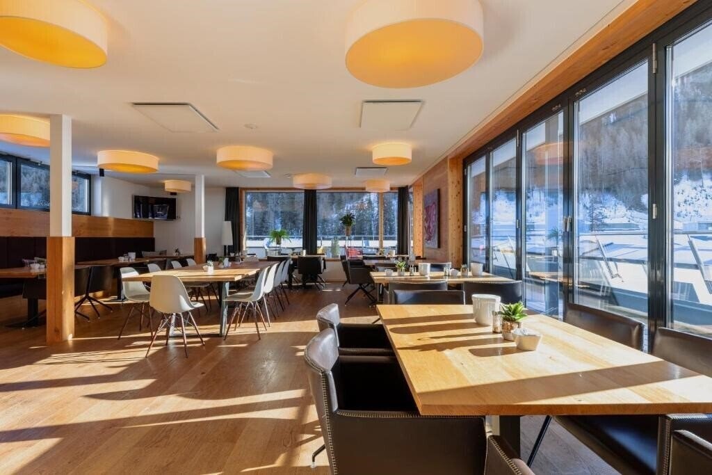 Апартаменти M3 Hotel 4*