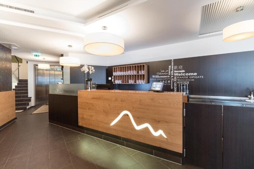 Панорама M3 Hotel 4*