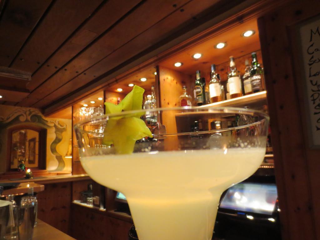 Територія Hotel Kertess 4*