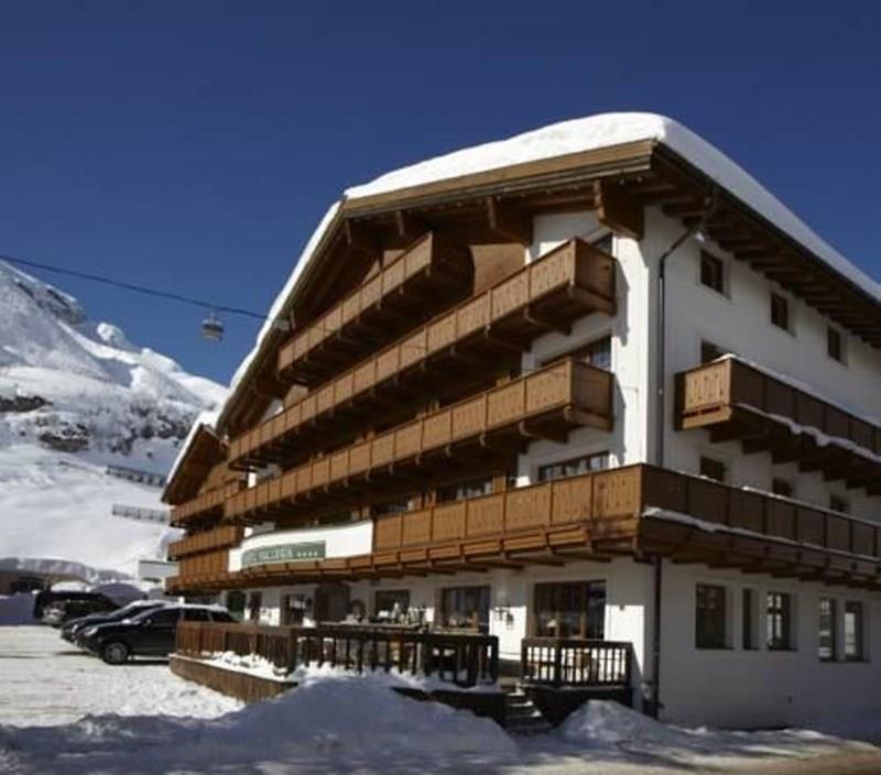 Готель Hotel Valluga3 3*