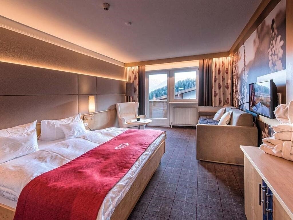 Панорама Universo 4*