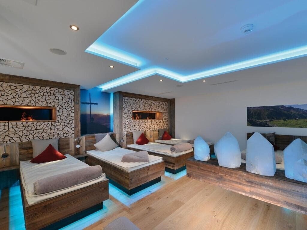 Вид Garni Alpenjuwel 4*