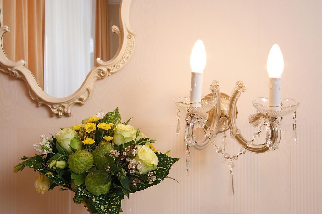 Отель Baronesse Hotel 4*