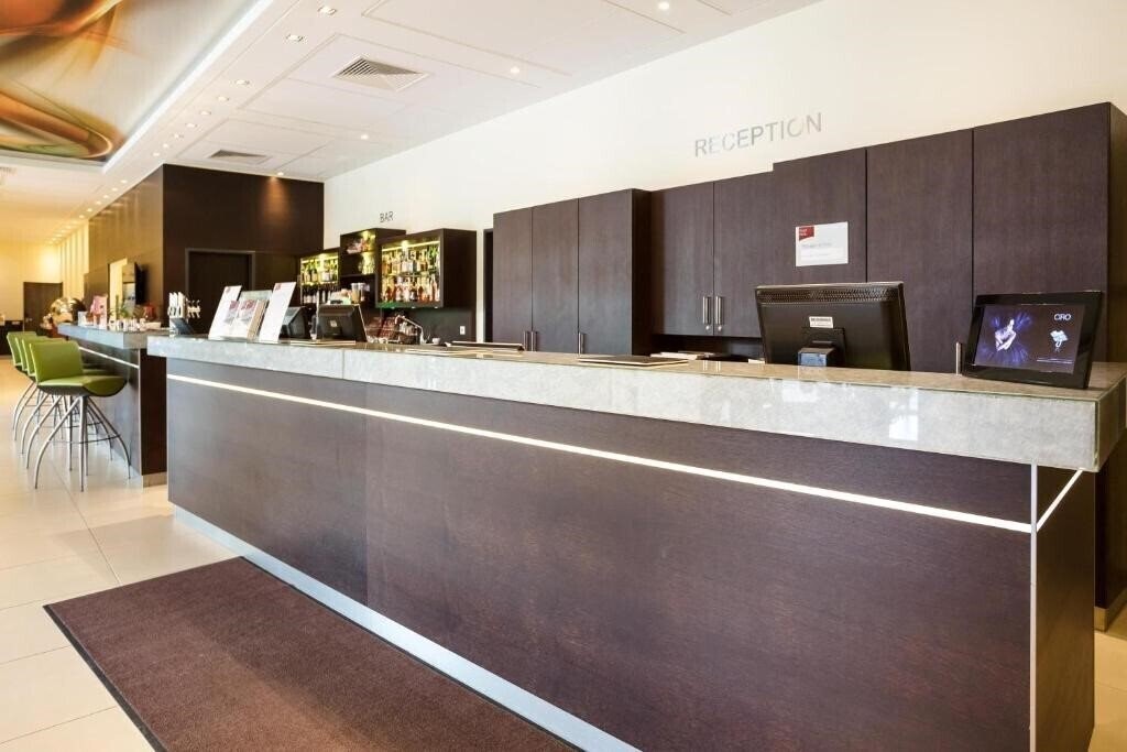 Панорама Doppio 4*