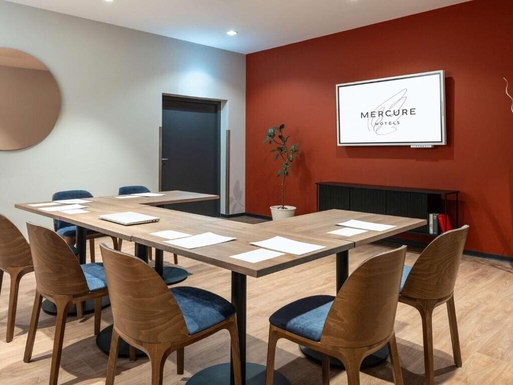 Вид Mercure City 4*