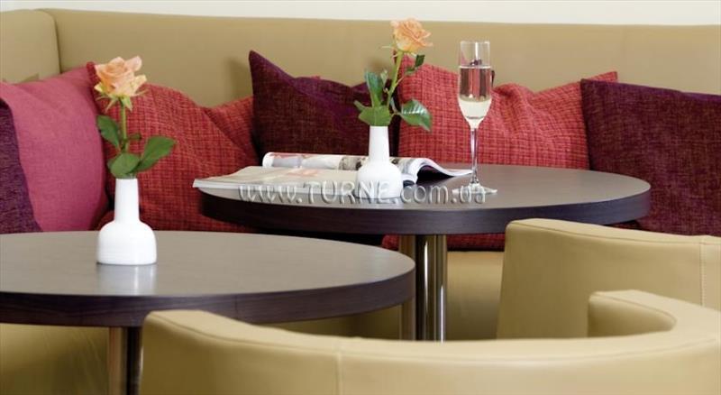 Готель Austria Trend Hotel Donauzentrum 4*