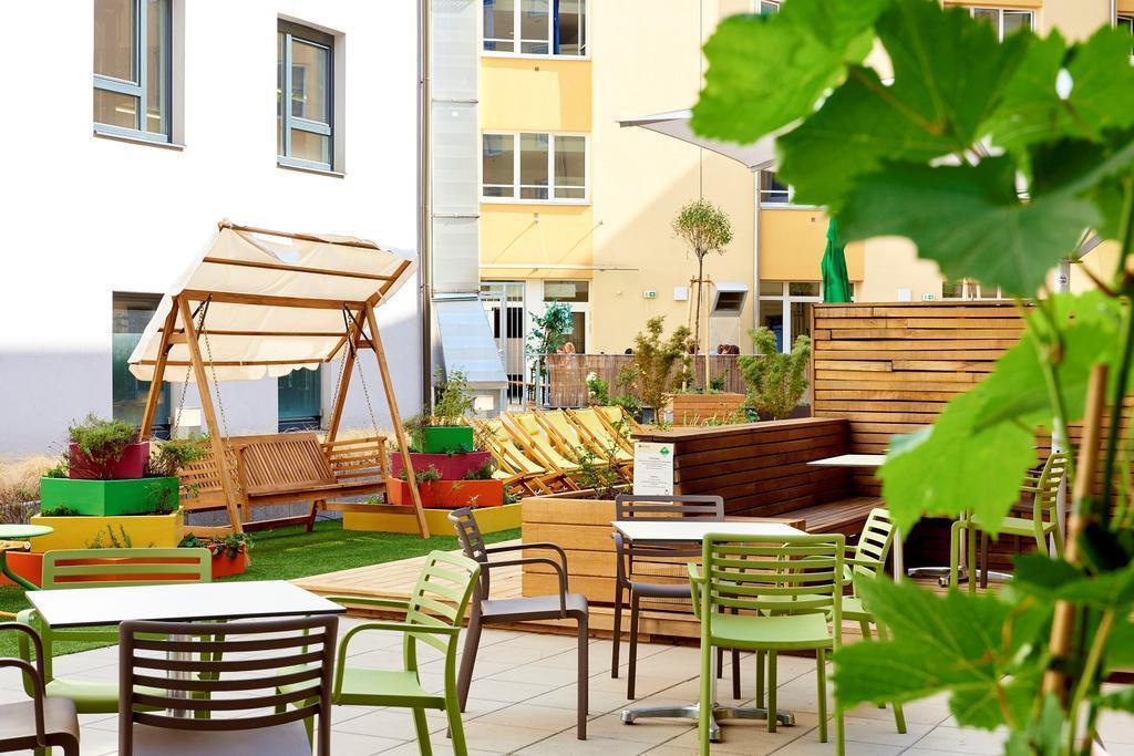 Вид Hotel Zeitgeist Vienna Hauptbahnhof 4*