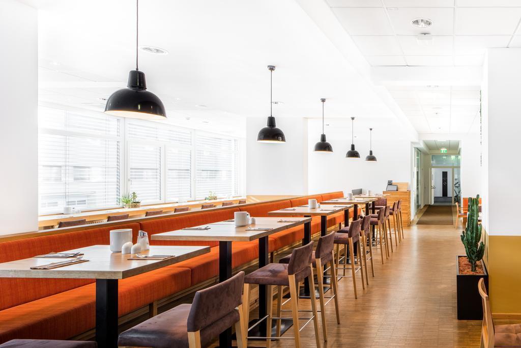 Територія Hotel Zeitgeist Vienna Hauptbahnhof 4*