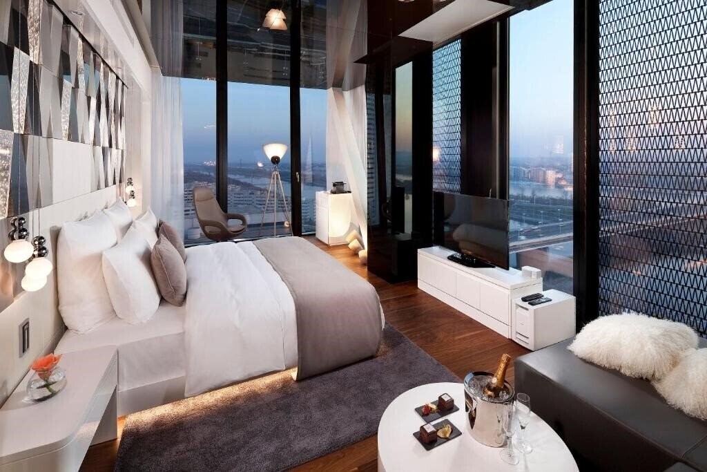 Отель Melia Vienna 5*