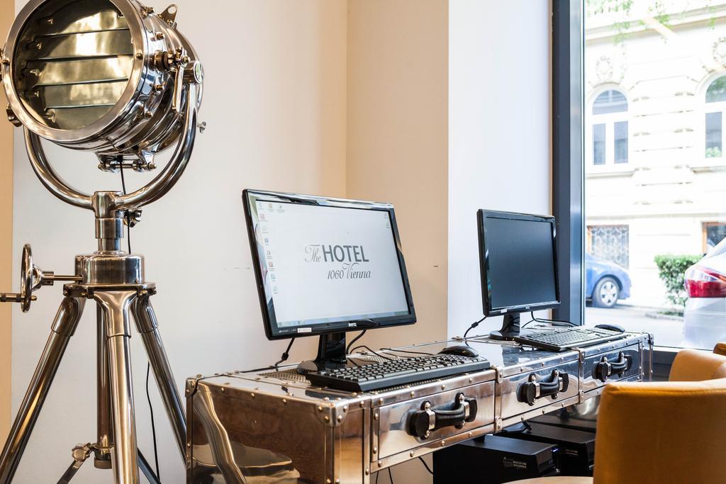 Территория The Hotel 1060 Vienna 4*