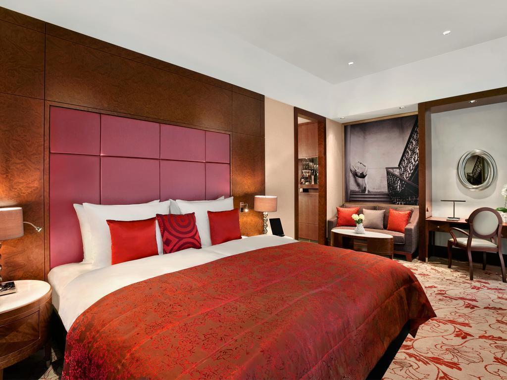 Панорама Palais Kempinski 5*