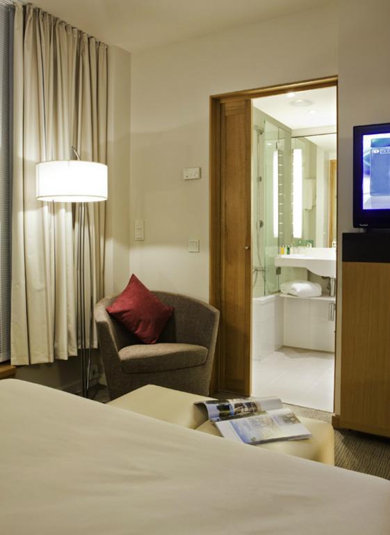 Территория Novotel Wien City 4*