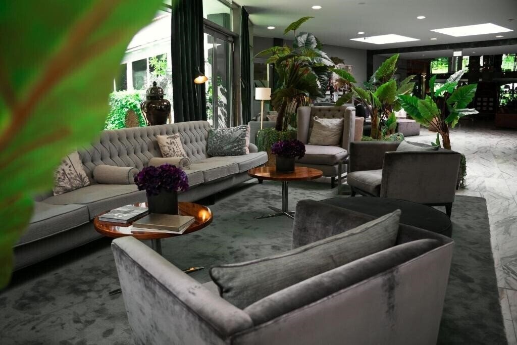 Апартаменти Austria Trend Eventhotel Pyramide 4*