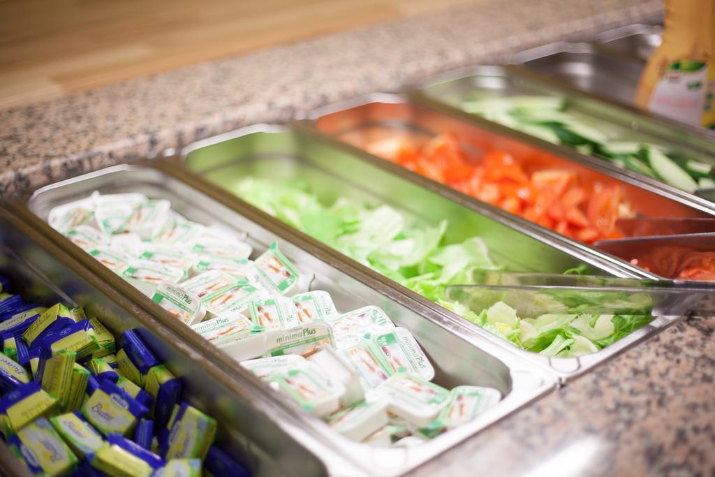 Картинка A&O Wien Hauptbahnhof 2*