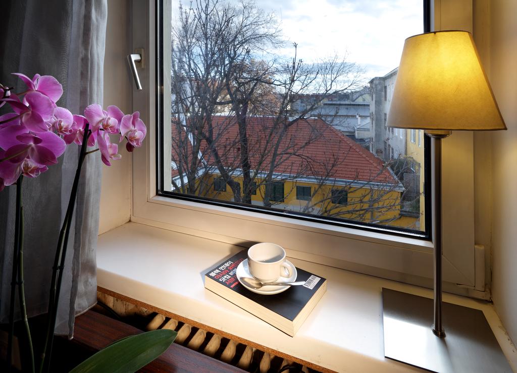 Территория Hotel Mate Dependance 2*