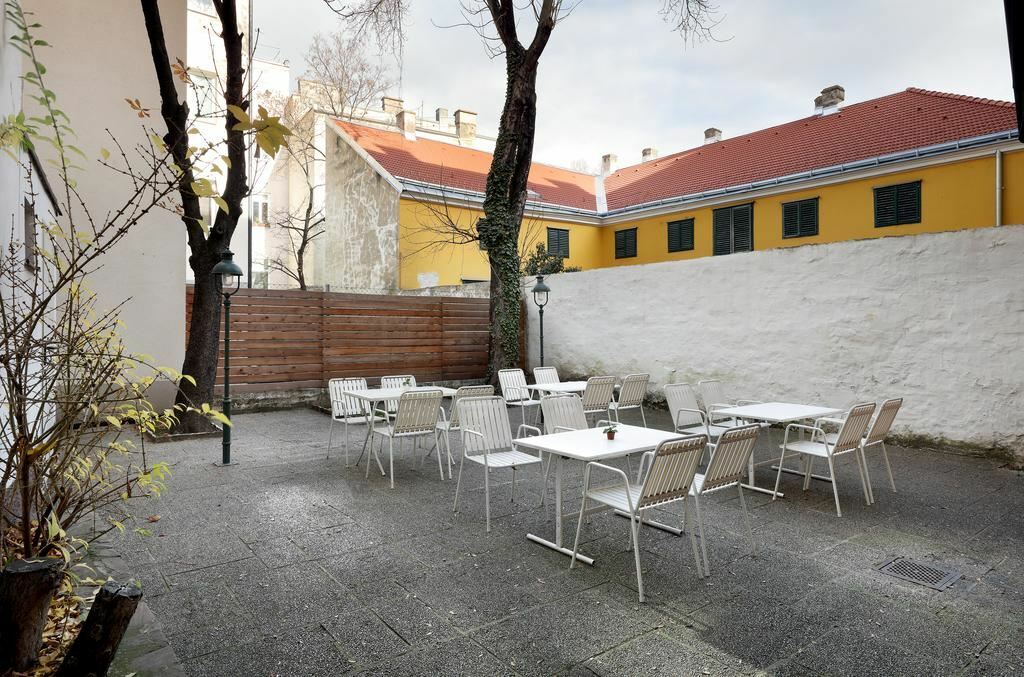 Панорама Hotel Mate Dependance 2*