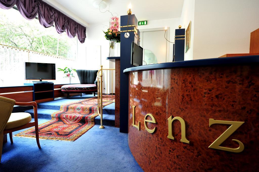 Территория Alla Lenz Hotel-Pension 3*