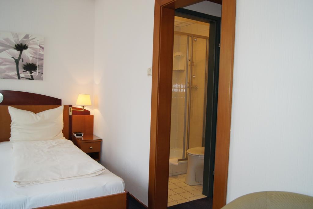 Апартаменты Alla Lenz Hotel-Pension 3*