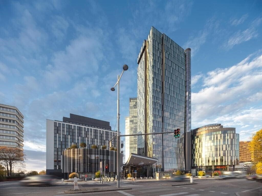 Вид Holiday Inn Vienna South 4*