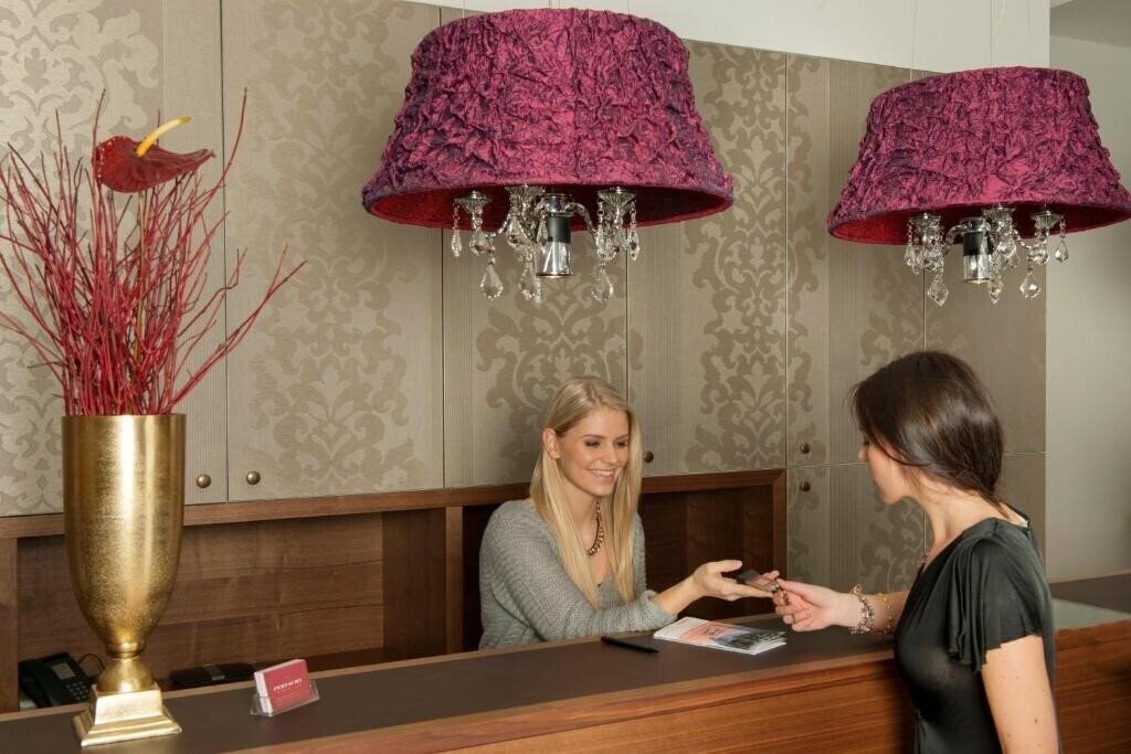 Панорама Pertschy Palais Hotel 4*