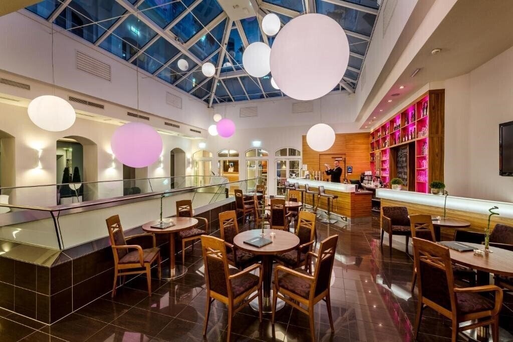 Территория Nestroy Wien 4*