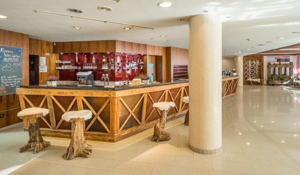 Апартаменти Enziana Hotel Vienna 3*