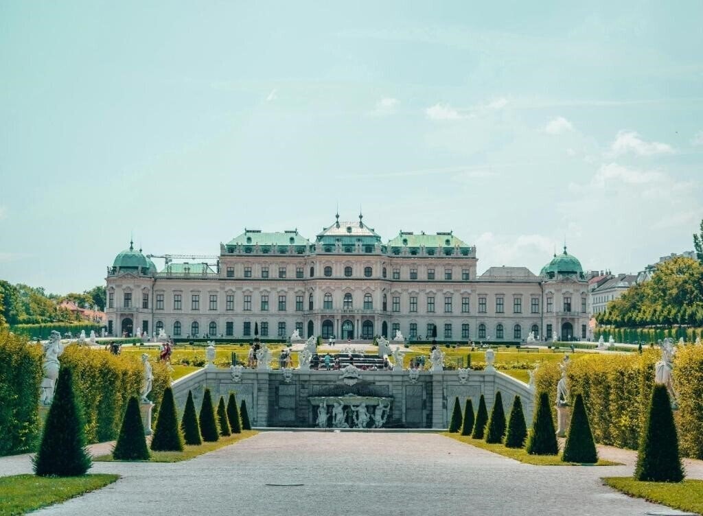 Готель La Prima Fashion Hotel Vienna 4*