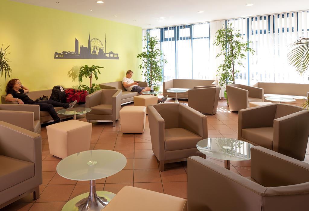 Апартаменты Allyouneed Vienna 3*