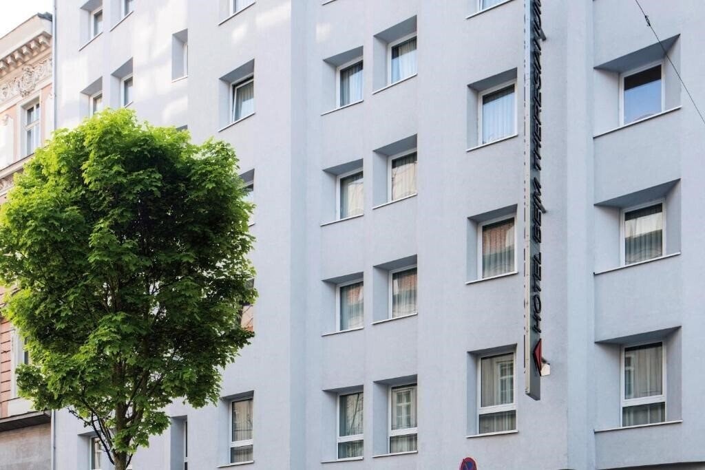 Панорама Beim Teresianum 3*