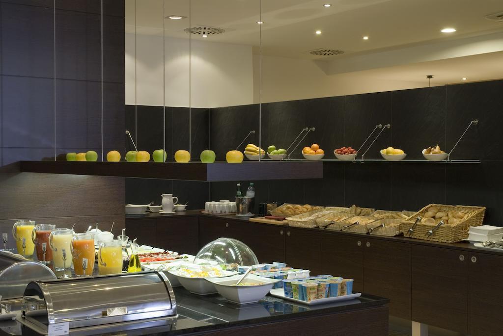 Вид Nh Wien City 4*